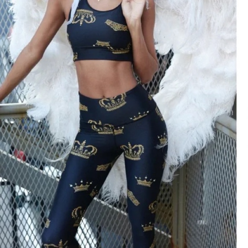 Victoria's Secret Monarch Crown Leggings Limited Edition Xl